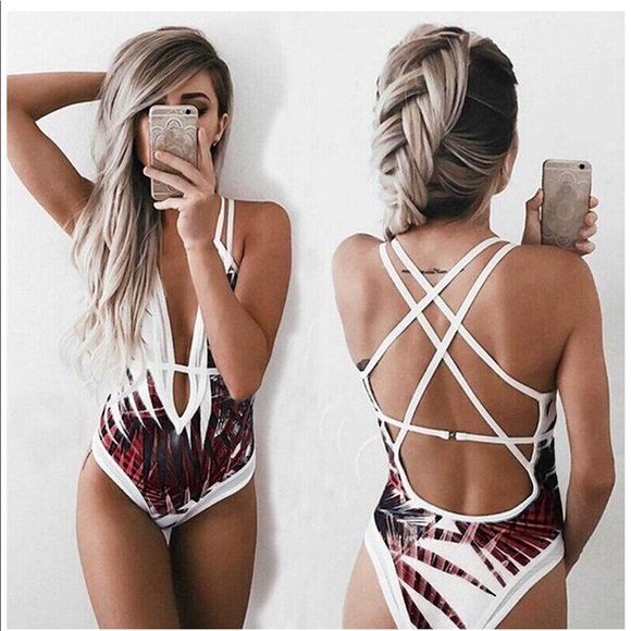 Sexy one piece us size 12. NWOT - Picture 6 of 6